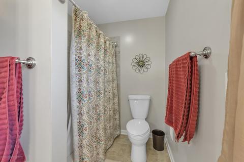 5575 Canoga Ln, Haslett, MI 48840 photo 18