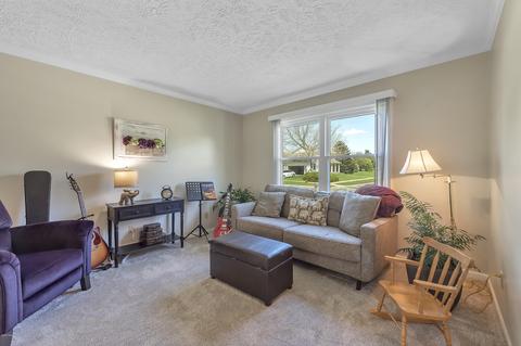 5575 Canoga Ln, Haslett, MI 48840 photo 5