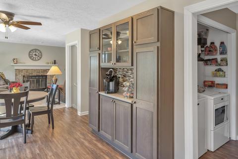 5575 Canoga Ln, Haslett, MI 48840 photo 13