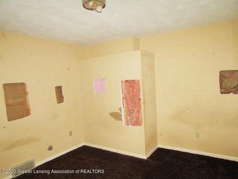 31 S Aurelius Rd, Mason, MI 48854 photo 17