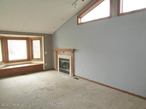 31 S Aurelius Rd, Mason, MI 48854 photo 11