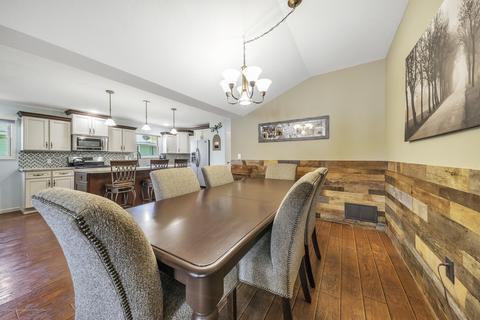 5932 Shaw St, Haslett, MI 48840 photo 9