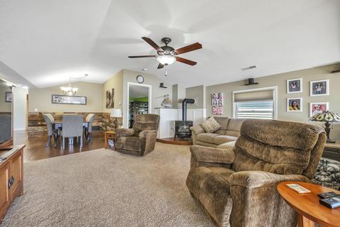 5932 Shaw St, Haslett, MI 48840 photo 11