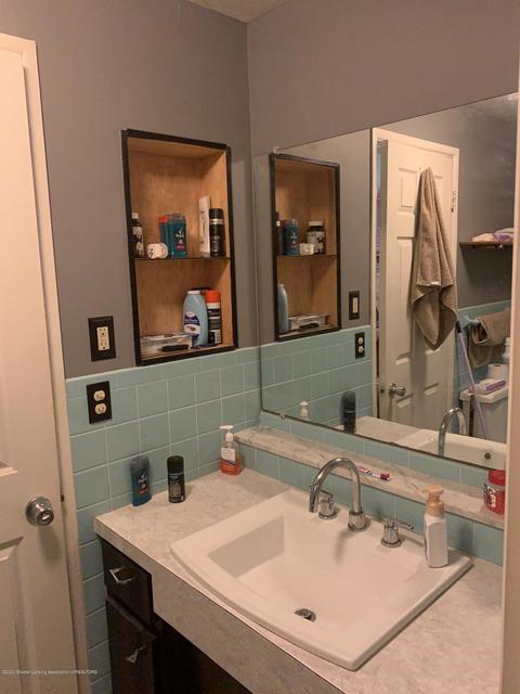 1803 Sherbrook Way, Haslett, MI 48840 photo 27