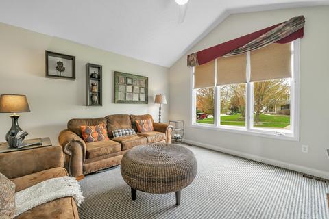 11793 Silverspring Dr, Dewitt, MI 48820 photo 9