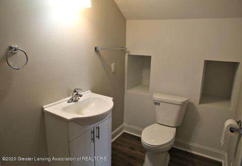 311 E Cavanaugh Rd, Lansing, MI 48910 photo 19