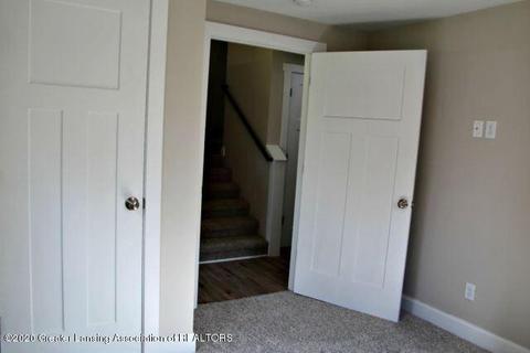 311 E Cavanaugh Rd, Lansing, MI 48910 photo 12
