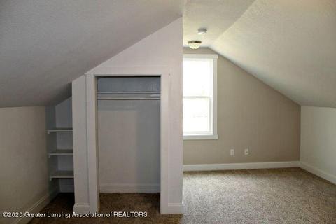 311 E Cavanaugh Rd, Lansing, MI 48910 photo 18
