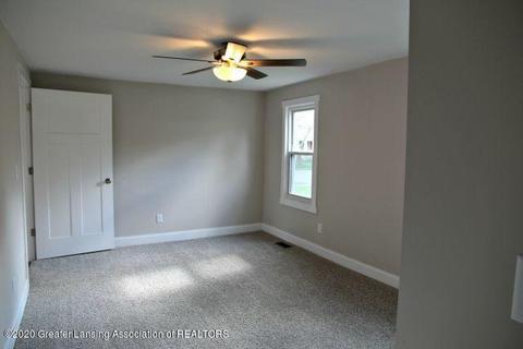 311 E Cavanaugh Rd, Lansing, MI 48910 photo 10