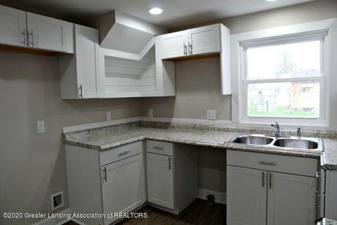 311 E Cavanaugh Rd, Lansing, MI 48910 photo 5
