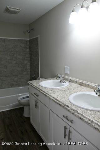 311 E Cavanaugh Rd, Lansing, MI 48910 photo 13