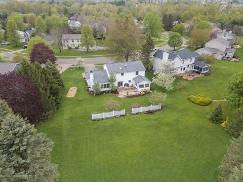 124 Spring Meadows Ln, Dewitt, MI 48820 photo 30