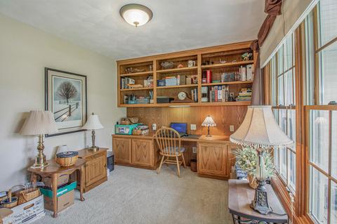 124 Spring Meadows Ln, Dewitt, MI 48820 photo 16