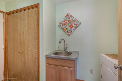 124 Spring Meadows Ln, Dewitt, MI 48820 photo 14