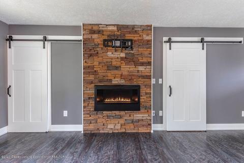4872 Wilcox Rd, Holt, MI 48842 photo 27