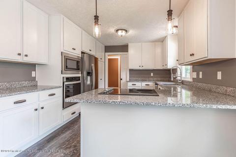 4872 Wilcox Rd, Holt, MI 48842 photo 44
