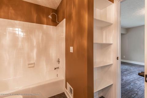 4872 Wilcox Rd, Holt, MI 48842 photo 58