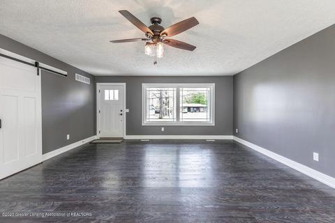 4872 Wilcox Rd, Holt, MI 48842 photo 15