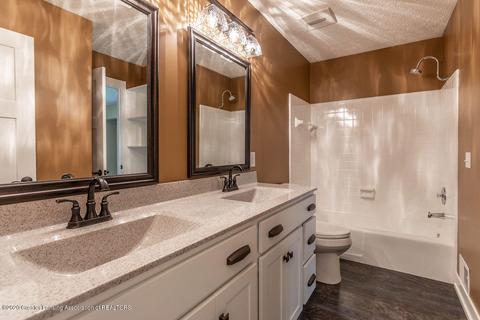 4872 Wilcox Rd, Holt, MI 48842 photo 55