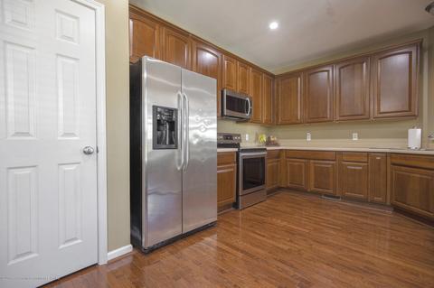 6965 Castleton Dr, Grand Ledge, MI 48837 photo 17