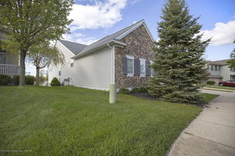 6965 Castleton Dr, Grand Ledge, MI 48837 photo 2