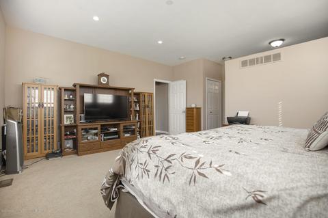 6965 Castleton Dr, Grand Ledge, MI 48837 photo 25