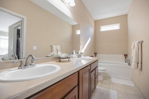 6965 Castleton Dr, Grand Ledge, MI 48837 photo 28