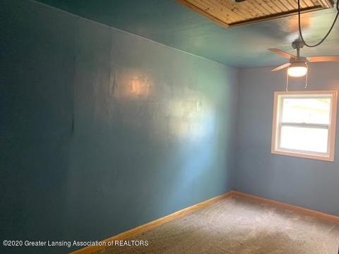 2921 Sheffer Ave, Lansing, MI 48906 photo 10