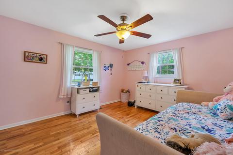 1082 Woodside Dr, Haslett, MI 48840 photo 12