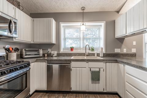13532 Turner Rd, Dewitt, MI 48820 photo 5