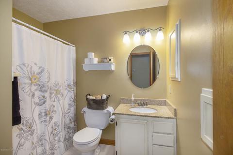 5516 Earliglow Ln, Haslett, MI 48840 photo 17