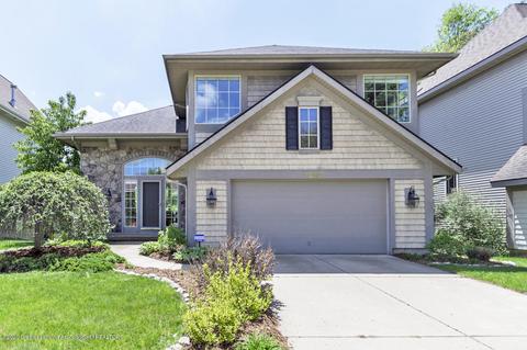 7852 Ashbrook Dr, Haslett, MI 48840 photo 1
