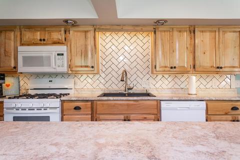 6313 E Clark Rd, Bath, MI 48808 photo 22