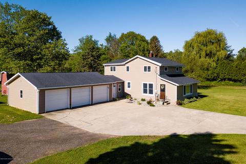6313 E Clark Rd, Bath, MI 48808 photo 3