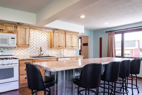 6313 E Clark Rd, Bath, MI 48808 photo 23