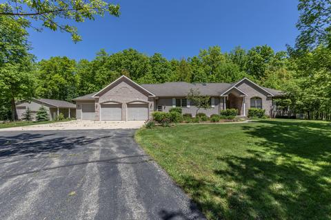 4190 W Lehman, Dewitt, MI 48820 photo 1