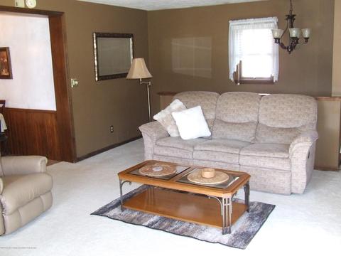 1627 Bliss St, Haslett, MI 48840 photo 7