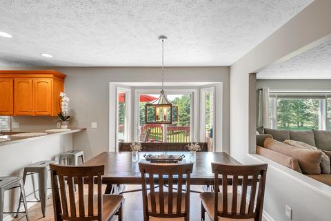 12960 Paradise Dr, Dewitt, MI 48820 photo 17