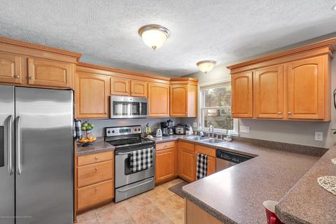 12960 Paradise Dr, Dewitt, MI 48820 photo 18