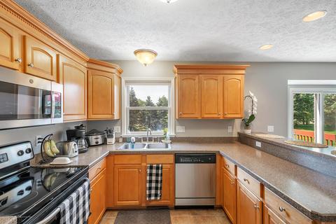 12960 Paradise Dr, Dewitt, MI 48820 photo 19