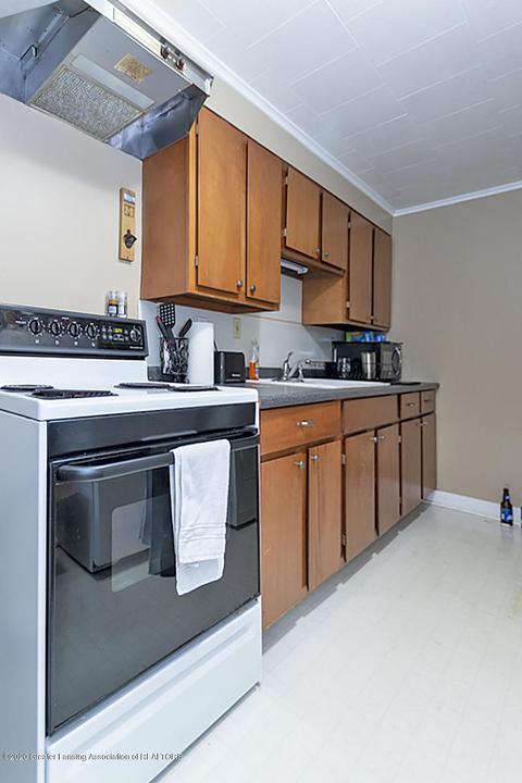 403 E Ash St, Mason, MI 48854 photo 22