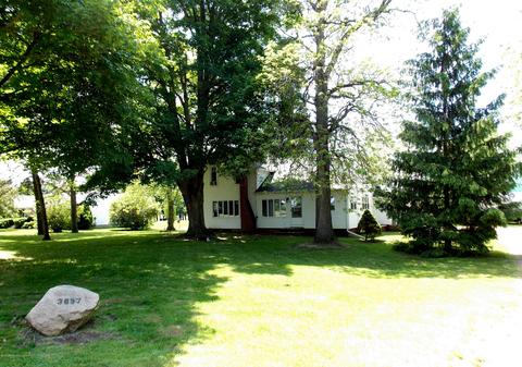3837 N Hollister Rd, Ovid, MI 48866
