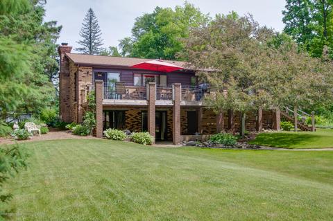 3874 Roland Dr, Eaton Rapids, MI 48827 photo 4