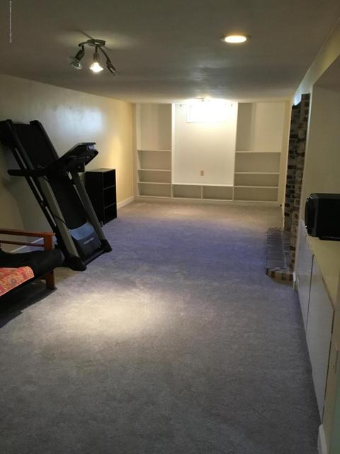 1237 Kimberly Dr, Lansing, MI 48912 photo 31