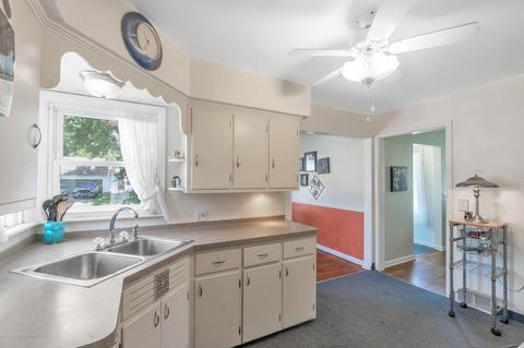 816 Mitchell Ave, Lansing, MI 48917 photo 14