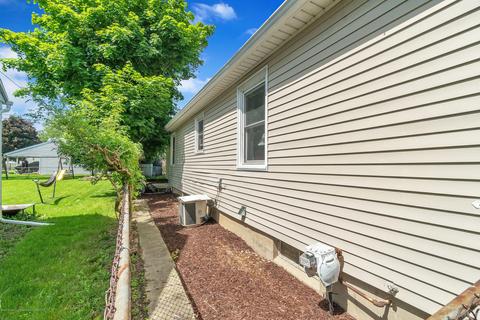 816 Mitchell Ave, Lansing, MI 48917 photo 47