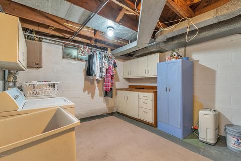 816 Mitchell Ave, Lansing, MI 48917 photo 40