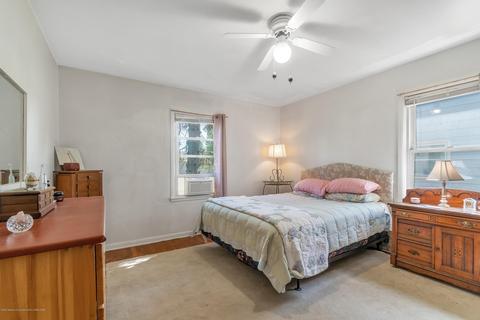 816 Mitchell Ave, Lansing, MI 48917 photo 17