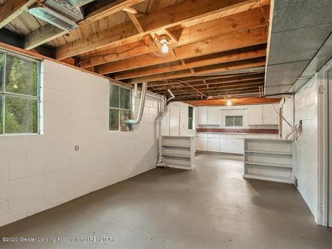 5414 E Clark, Bath, MI 48808 photo 21
