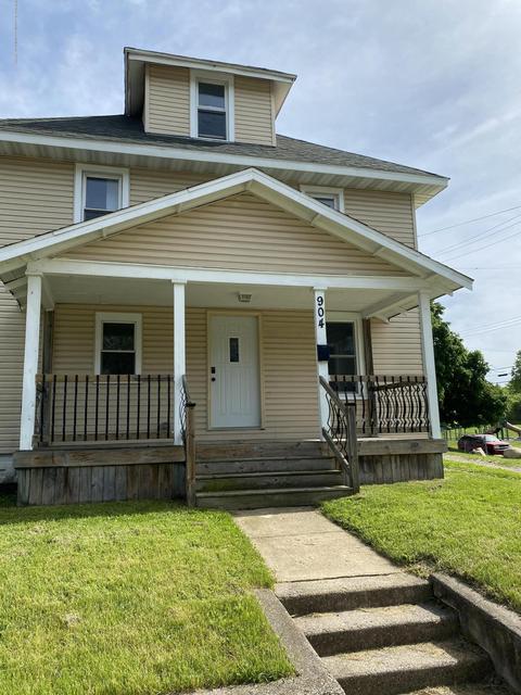 904 Baker St, Lansing, MI 48910 photo 1